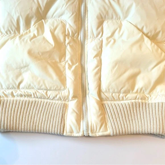 BCBG Maxazria Cream Puffer Down Bomber Style Jacket with Raccoon Fur Collar - Picture 8 of 12